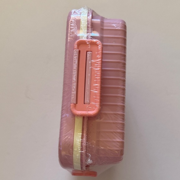 Pink Lunch Box with Cartoon Character - Picture 2 of 6